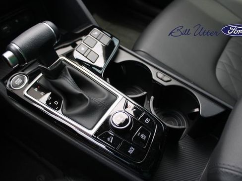 Used 2025 Kia Sportage X-Line AWD/4WD image 16
