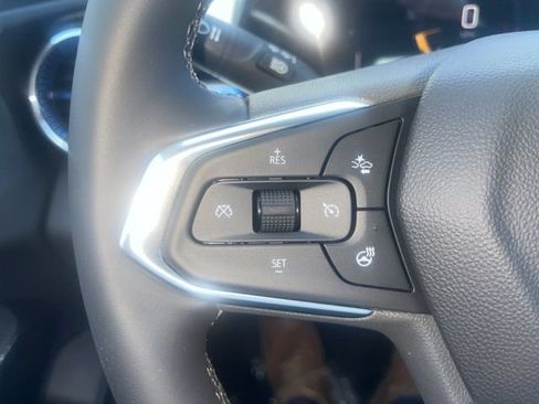 New 2026 Chevrolet Trax LT w/ Driver Confidence Package FWD image 20