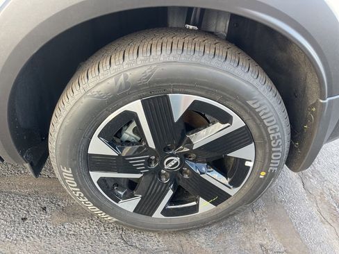 New 2026 Nissan Kicks SV w/ SV Premium Package AWD/4WD image 29