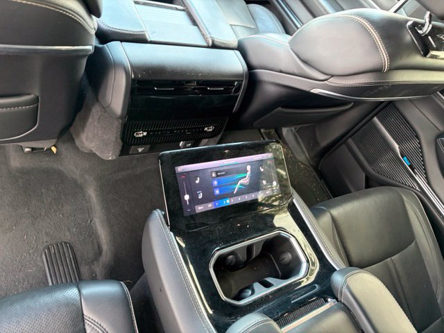 Used 2024 Jeep Grand Wagoneer L Series II w/ Quick Order Packagew 28T AWD/4WD image 17