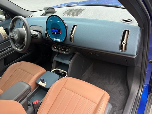 Certified 2025 MINI Cooper Countryman S AWD/4WD image 29