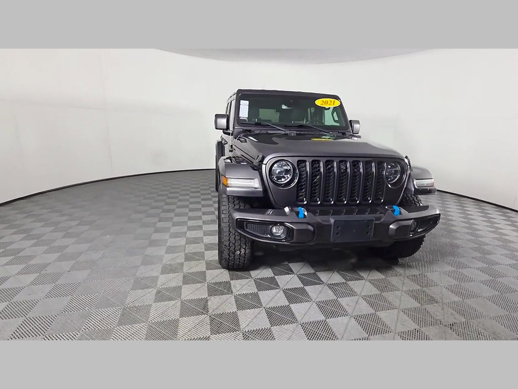 Used 2021 Jeep Wrangler Unlimited Sahara AWD/4WD image 19