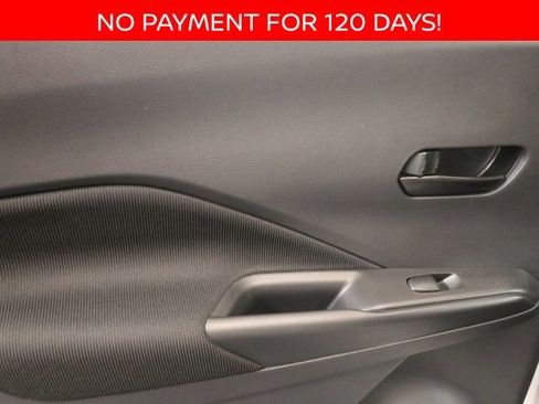 New 2025 Nissan Kicks Play S image 23