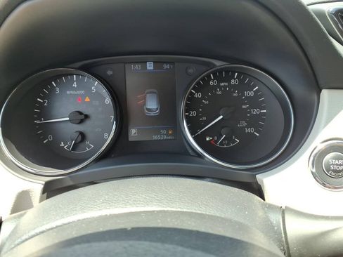 Used 2022 Nissan Rogue Sport SL AWD/4WD image 17