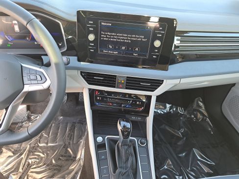 New 2026 Volkswagen Jetta SE image 19