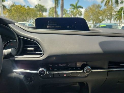 Used 2024 MAZDA CX-30 AWD 2.5 S w/ Preferred Package image 19