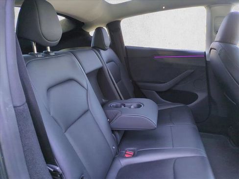 Used 2026 Tesla Model Y 2WD image 21