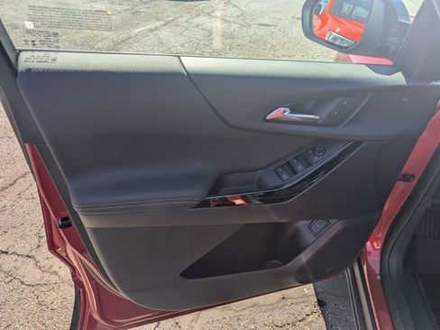 New 2026 Chevrolet Equinox LT w/ Convenience Package II image 14