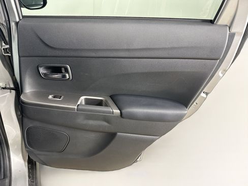Used 2024 Mitsubishi Outlander Sport AWD image 29
