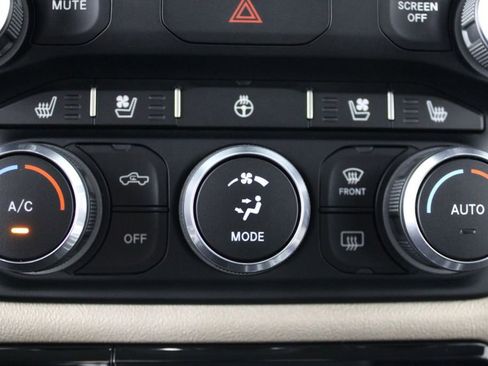 Used 2022 RAM 1500 Laramie image 24