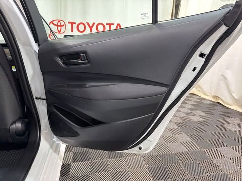 Used 2026 Toyota Corolla LE FWD image 13