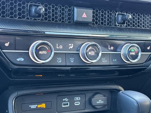 Used 2023 Honda CR-V EX-L image 17