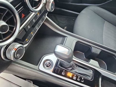 Used 2023 Nissan Sentra SV image 17