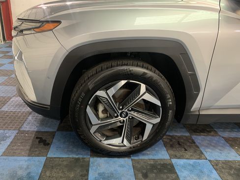 Used 2024 Hyundai Tucson Limited image 9