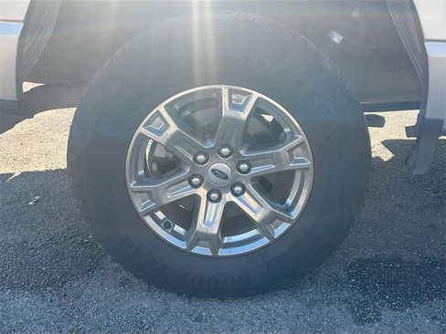 Used 2022 Ford F150 Lariat w/ Equipment Group 502A High image 32