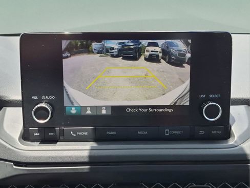 Certified 2025 Honda Accord LX image 25