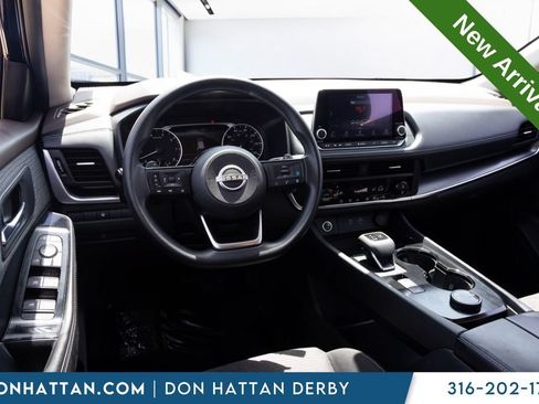 Used 2023 Nissan Rogue SV AWD/4WD image 13