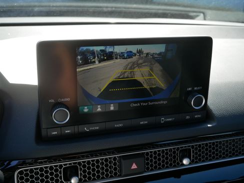 Used 2023 Honda Civic Sport image 29