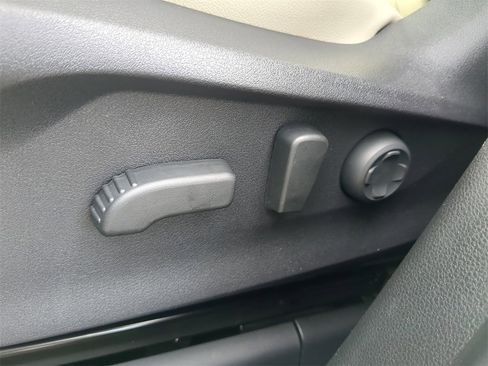 Certified 2025 Subaru Ascent Limited image 20