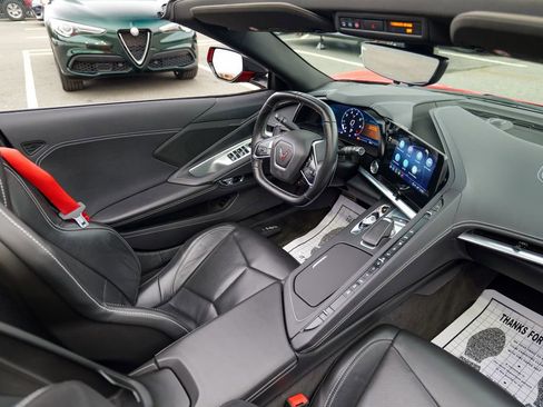 Used 2022 Chevrolet Corvette Stingray Convertible w/ 1LT image 60