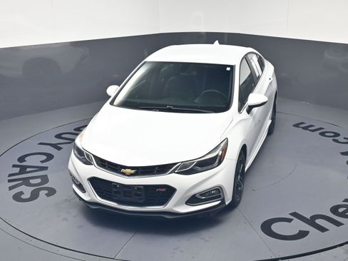 Used 2016 Chevrolet Cruze LT w/ Convenience Package image 32