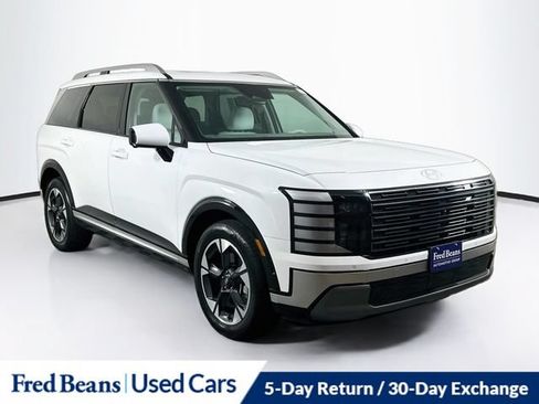 Used 2026 Hyundai Palisade Limited AWD/4WD image 1