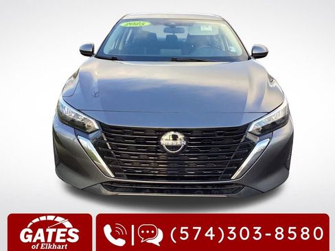 Used 2025 Nissan Sentra SV FWD image 2