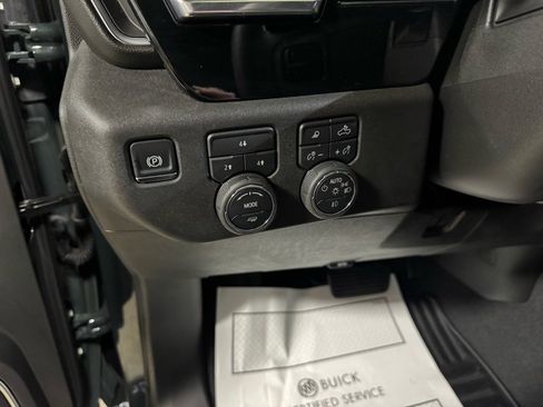 Used 2025 Chevrolet Silverado 2500 LT w/ Trail Boss Package image 18