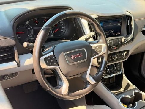 Used 2021 GMC Terrain SLT FWD image 17