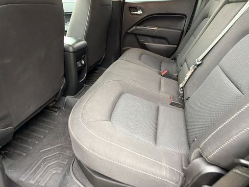 Used 2020 Chevrolet Colorado LT w/ LT Convenience Package image 17