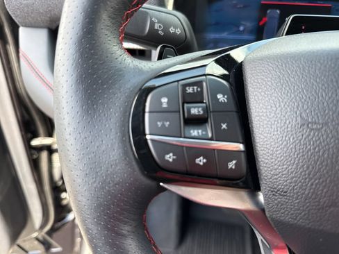 Used 2025 Ford Explorer ST AWD/4WD image 27
