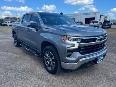 Used 2024 Chevrolet Silverado 1500 LT w/ Leather Package