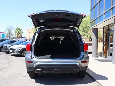 Used 2020 Nissan Pathfinder S FWD image 22