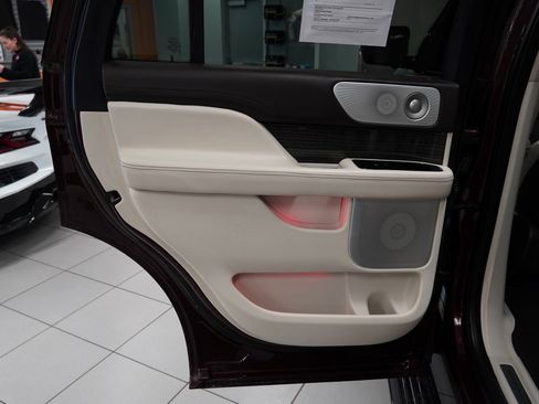 Used 2018 Lincoln Navigator Black Label image 28