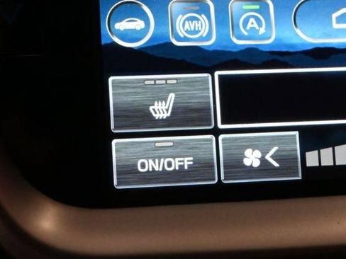 Used 2022 Subaru Outback Onyx Edition XT image 16