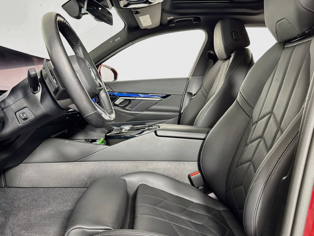 Used 2024 BMW i5 eDrive40i w/ M Sport Package RWD image 12