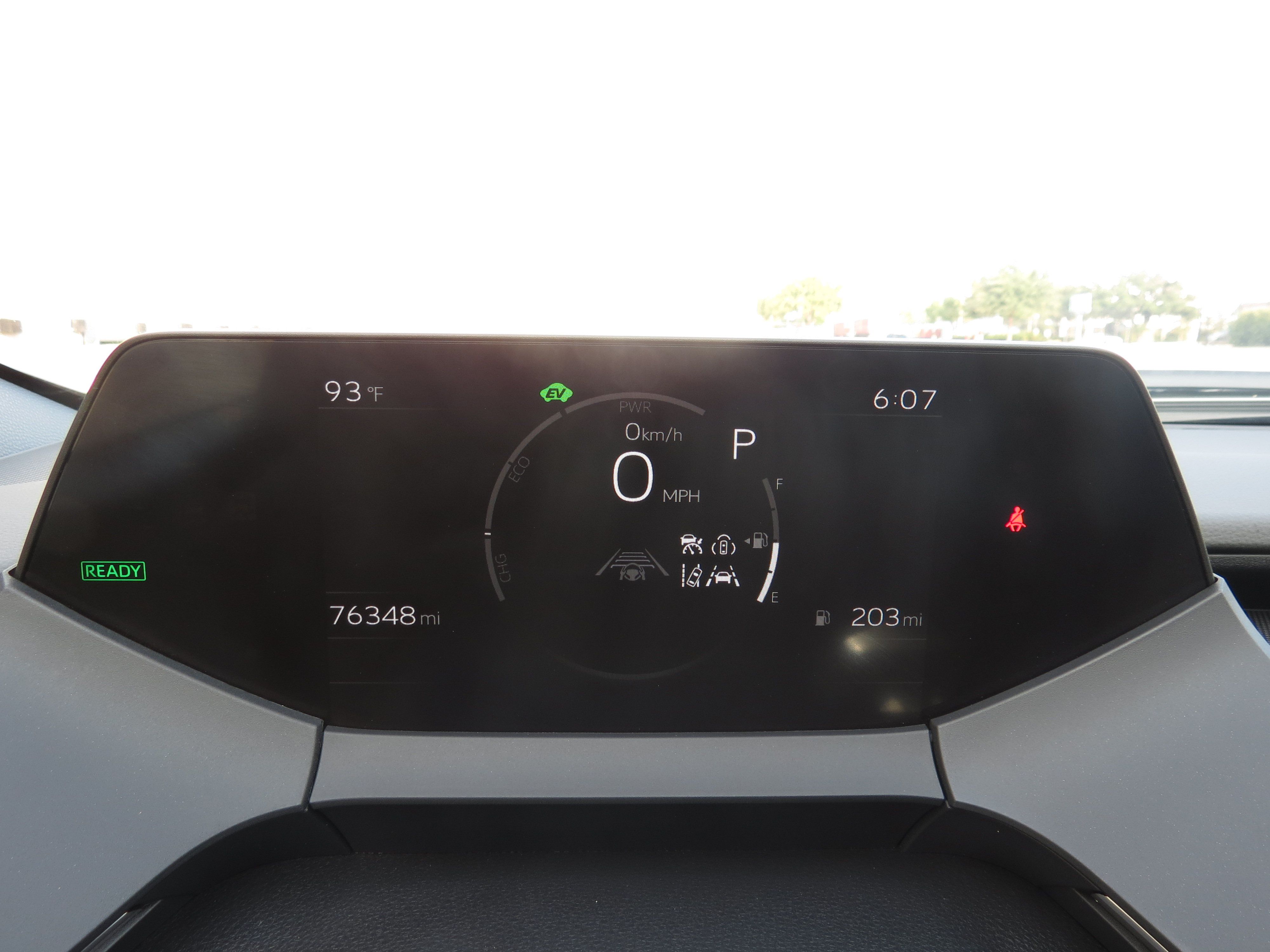 Used 2023 Toyota Prius LE FWD image 18