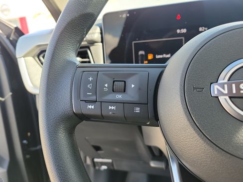 Certified 2025 Nissan Kicks SV FWD image 22