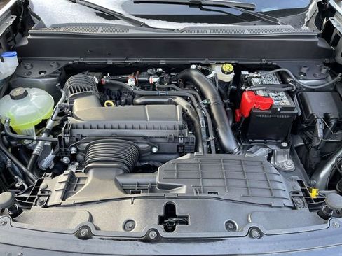 New 2026 Ford Maverick Lobo image 12