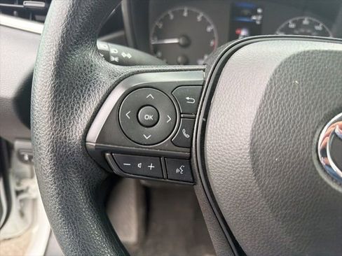 Used 2024 Toyota Corolla LE image 21