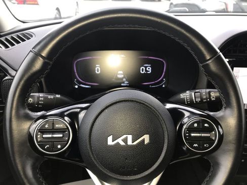 Certified 2023 Kia Soul EX FWD image 14