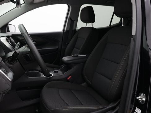 Used 2024 GMC Terrain SLE w/ Elevation Edition FWD image 19
