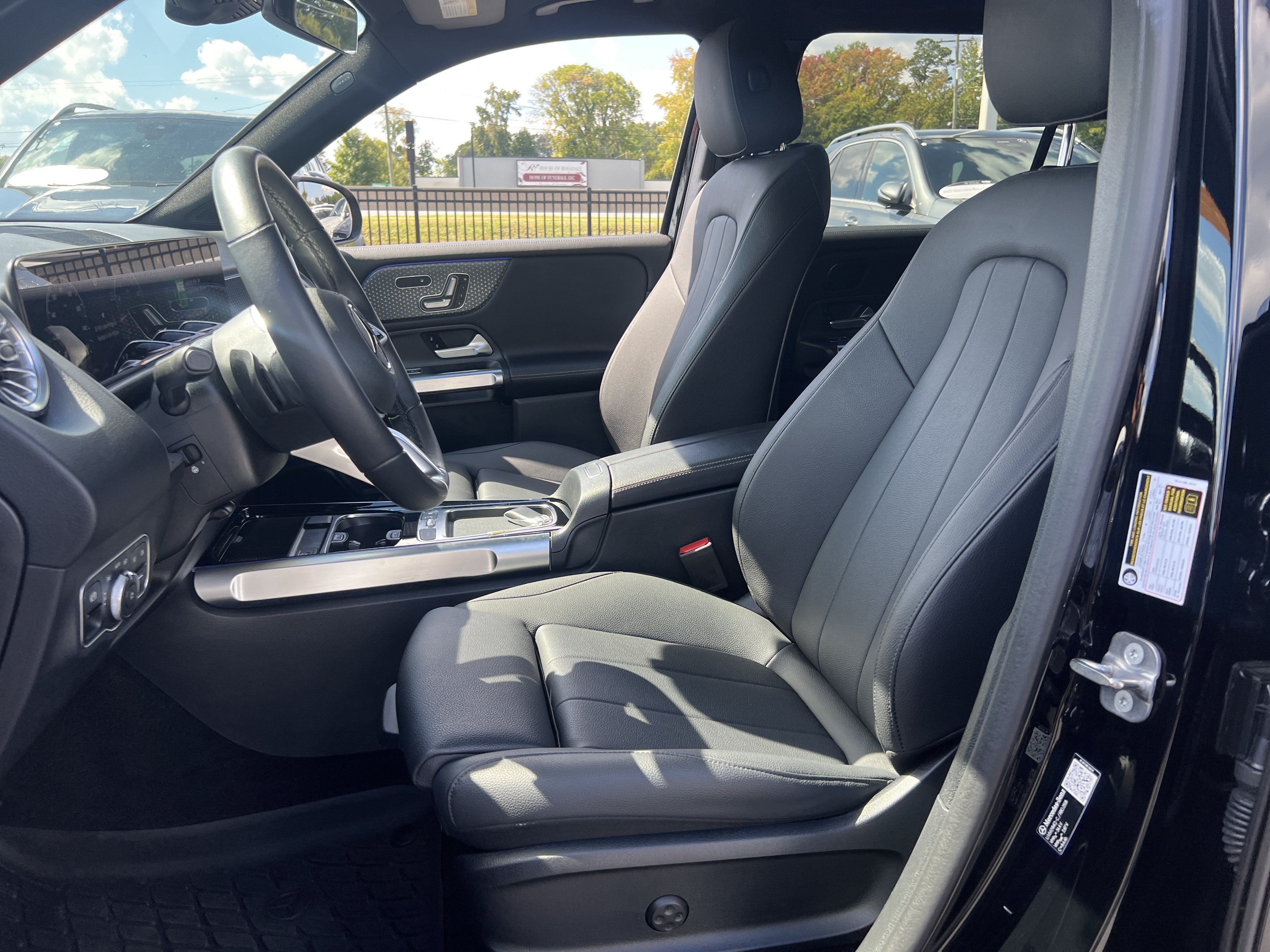 Certified 2026 Mercedes-Benz GLB 250 4MATIC image 16
