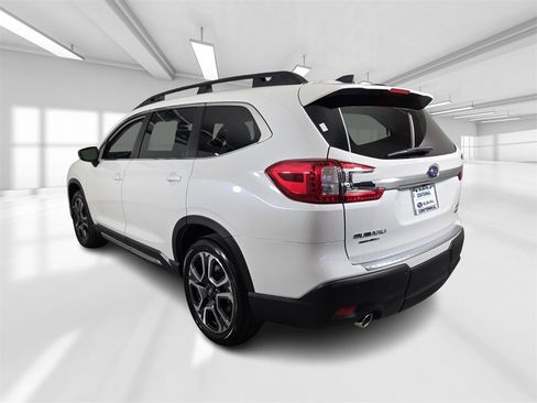 New 2026 Subaru Ascent Limited image 3