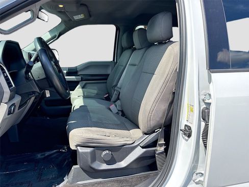 Used 2015 Ford F150 XLT RWD image 18