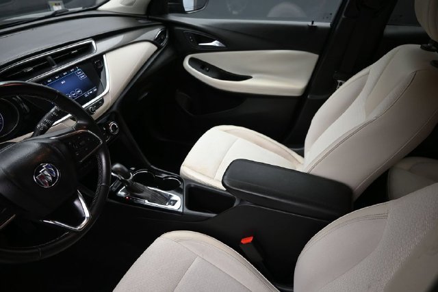 Used 2021 Buick Encore GX Preferred w/ Cold Weather Comfort Package FWD image 16