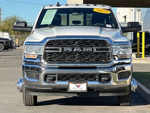 Certified 2022 RAM 3500 Tradesman image 9