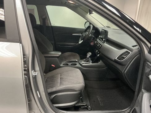 Used 2021 Kia Seltos LX image 28