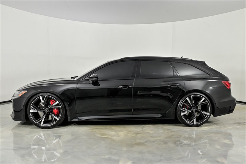 Used 2023 Audi RS 6 AWD/4WD image 6