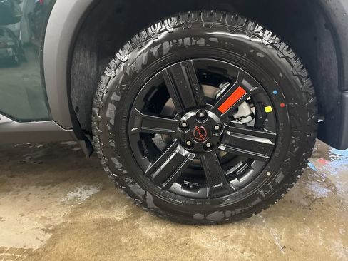 New 2026 Nissan Rogue SV AWD/4WD image 7